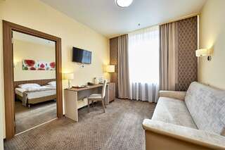 Гостиница Россия Санкт-Петербург Делюкс - двухкомнатный-2